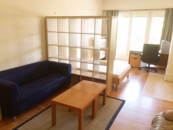 Studio 45 m² à Bruxelles Molenbeek