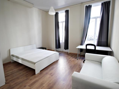 别墅 20 m² 在 Brussels center