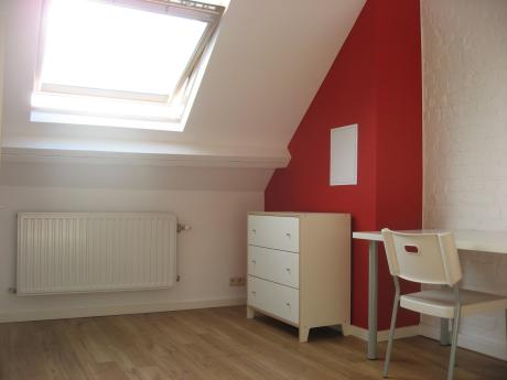 Kot bij bewoner 14 m² in Brussel Neder-Over-Heembeek