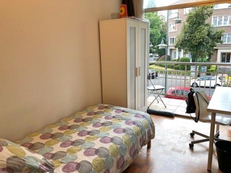 Appartement 13 m² in Brussel Elsene : kerkhof