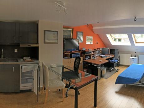 Room in owner's house 40 m² in Brussels Ganshoren