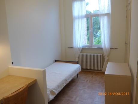 Kot bij bewoner 200 m² in Brussel Sint-Lambrechts-Woluwe