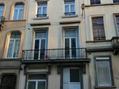 Studio 27 m² in Brussel Schaarbeek