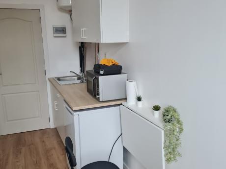 Studio 13 m² à Bruxelles Anderlecht