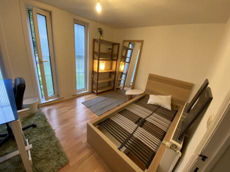 kot bij bewoner 15 m² in Brussel Sint-Pieters-Woluwe