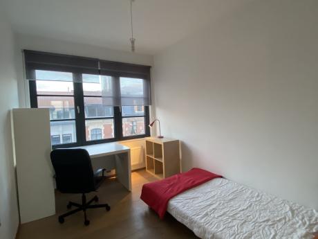 共享租房 80 m² 在 Brussels Ixelles : cimetiere
