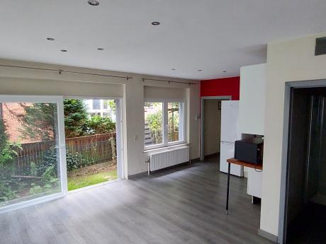 公寓 115 m² 在 Brussels Ixelles : cimetiere