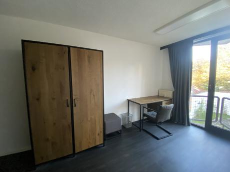 学生宿舍 16 m² 在 Brussels St-Gilles