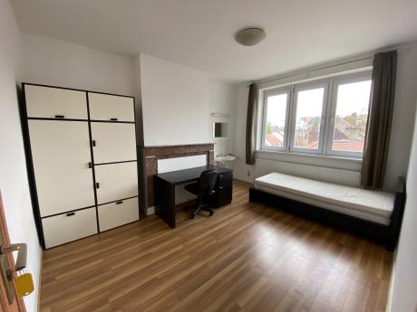 Kot 16 m² à Bruxelles Ixelles : Cimetière