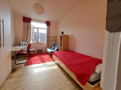 合租房 20 m² 在 Brussels Etterbeek / Europe