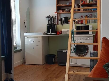 Studio 25 m² à Bruxelles Périphérie