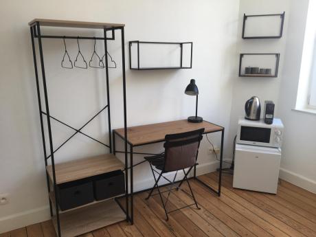 与房东合租 12 m² 在 Brussels Saint-Gilles