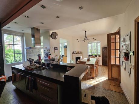 Co-locatie 250 m² in Brussel Schaarbeek