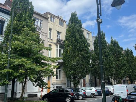 合租房 200 m² 在 Brussels Molenbeek
