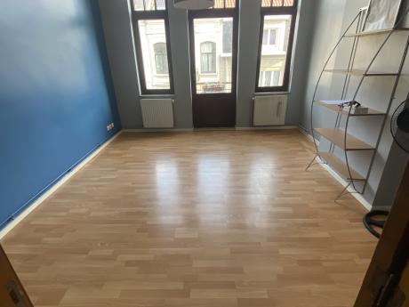 共享租房 100 m² 在 Brussels Schaerbeek