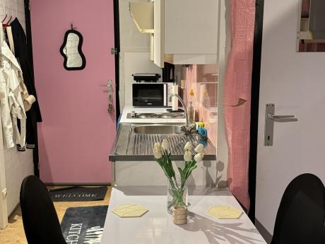 Studio 50 m² in Brussel Elsene : kerkhof