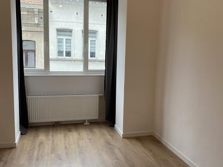 Studio 27 m² in Brussel Schaarbeek