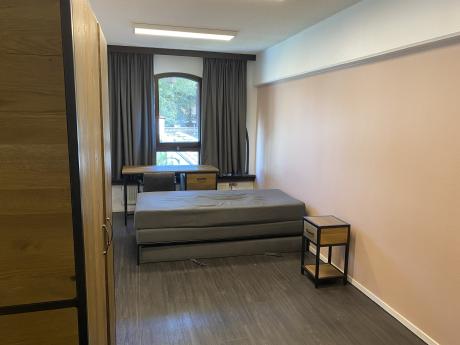 学生宿舍 18 m² 在 Brussels Saint-Gilles