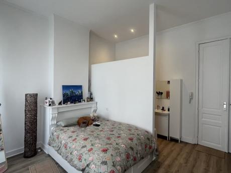 Studio 25 m² in Brussels St-Gilles