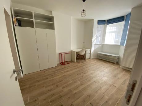 单人间 25 m² 在 Brussels Ixelles : Cimetière