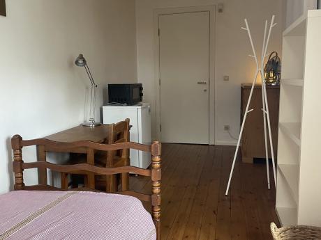 Kot bij bewoner 13 m² in Brussel Sint-Agatha-Berchem