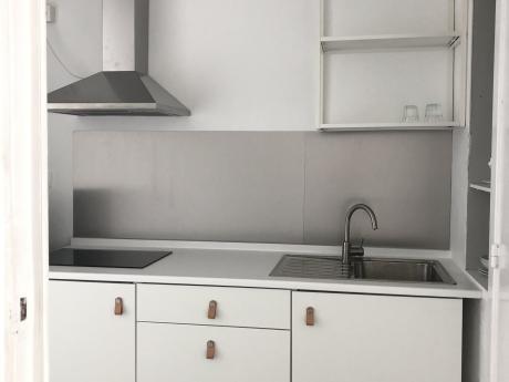 Studio 32 m² à Bruxelles Etterbeek / Europe