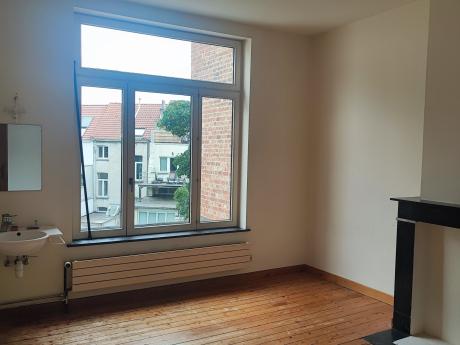 共享租房 13 m² 在 Brussels Uccle