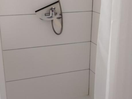 合租房 14 m² 在 Brussels Ixelles : Namur / Flagey