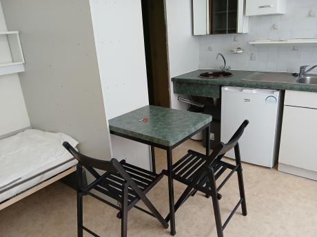 Kot 16 m² à Bruxelles Etterbeek / Europe