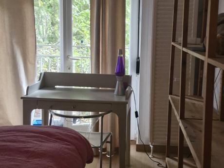 Room in owner's house 120 m² in Brussels Uccle