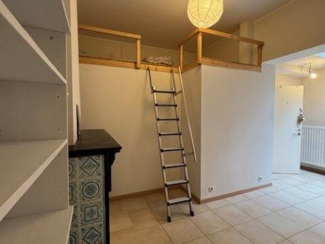 Kot 15 m² à Bruxelles Ixelles : Pte Namur / Flagey