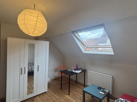 Kot 15 m² in Brussel Elsene : kerkhof