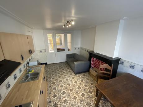 公寓 40 m² 在 Brussels Schaerbeek
