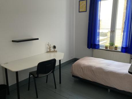Shared housing 18 m² in Brussels Ixelles : Namur / Flagey