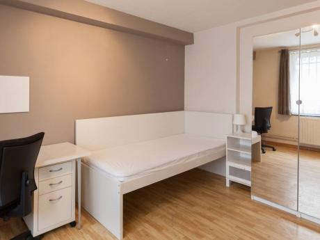 Kot 15 m² in Brussel Etterbeek Europa