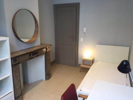 Kot 15 m² in Brussel Elsene : Naamsepoort / Flagey