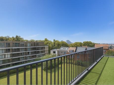 合租房 80 m² 在 Brussels Anderlecht