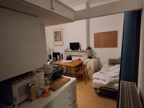 Studio 25 m² à Bruxelles Etterbeek / Europe