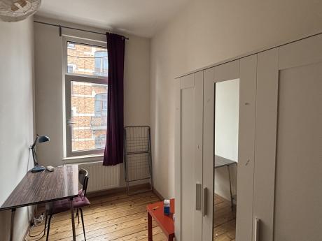 Kot 10 m² à Bruxelles Ixelles : Pte Namur / Flagey