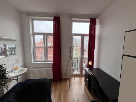 合租房 16 m² 在 Brussels Ixelles : cimetiere