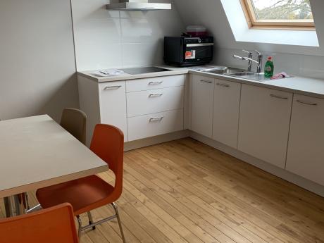 Kot bij bewoner 80 m² in Brussel Ukkel