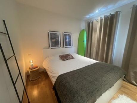 Room in owner's house 15 m² in Brussels Woluwe-Saint-Pierre