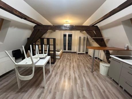 单人间 27 m² 在 Brussels center