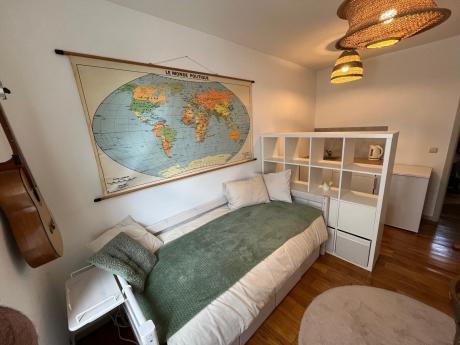 Room in owner's house 20 m² in Brussels Surroundings