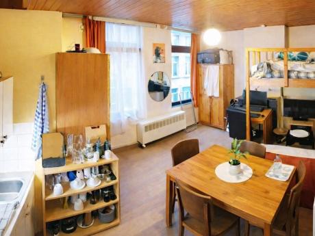 Studio 25 m² in Brussels Jette