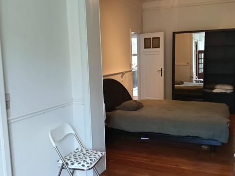 与房东合租 30 m² 在 Brussels Schaerbeek