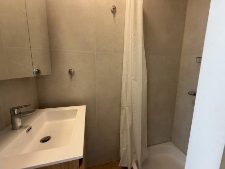 Studio 27 m² à Bruxelles Etterbeek / Europe