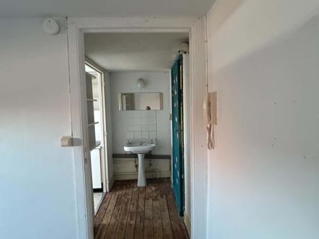Student room 20 m² in Brussels Ixelles : cimetiere