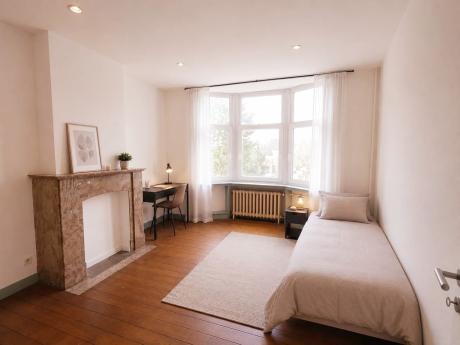 Student room 140 m² in Brussels Laeken