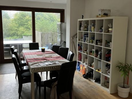 合租房 8 m² 在 Brussels Kraainem / Wezembeek